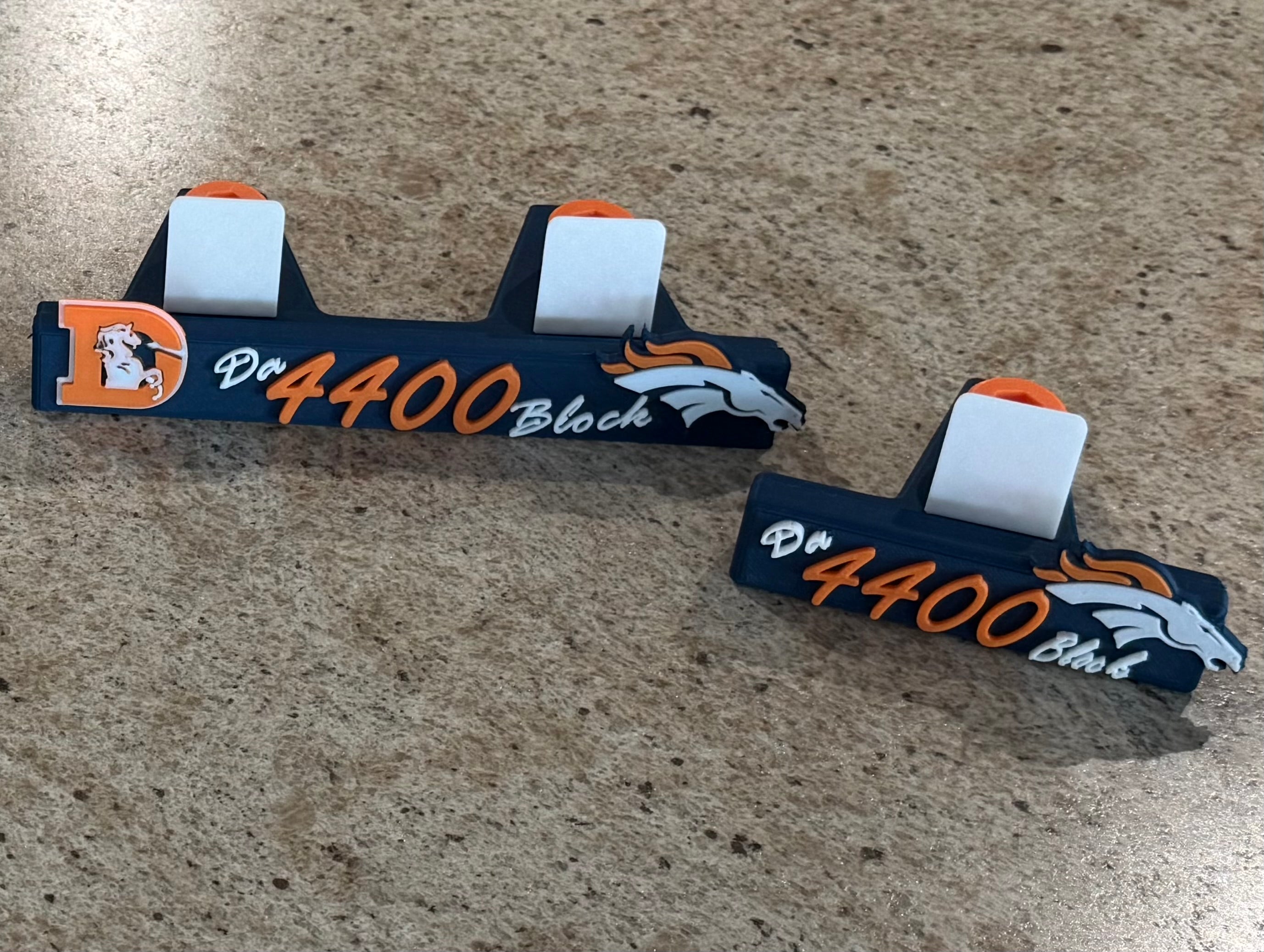 Custom Double Card Stand